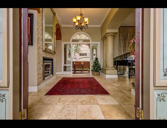 4 BEDROOM HOUSE FOR SALE IN SUNWARD PARK